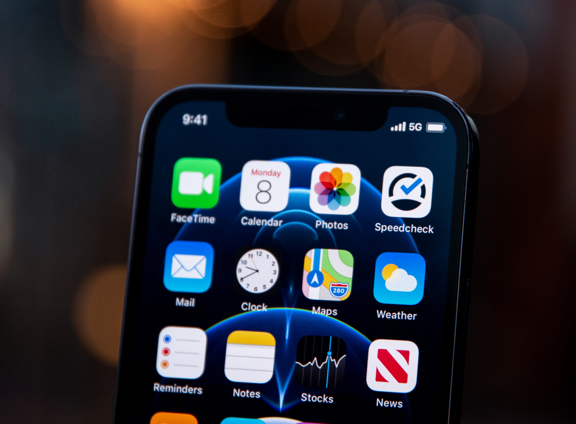 温岭苹果手机维修分享为什么 iPhone 12 在冬季会自动关机 