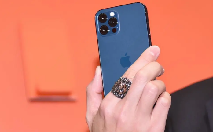温岭苹果手机维修分享iPhone12系列重启方法教程 
